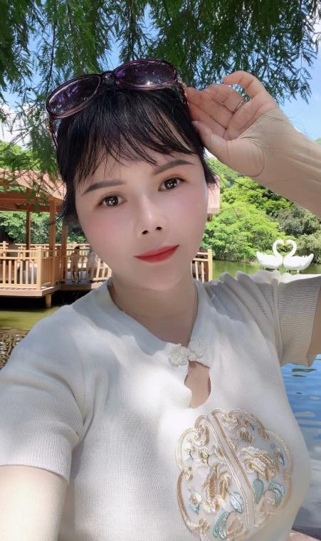 公明骚女柔柔