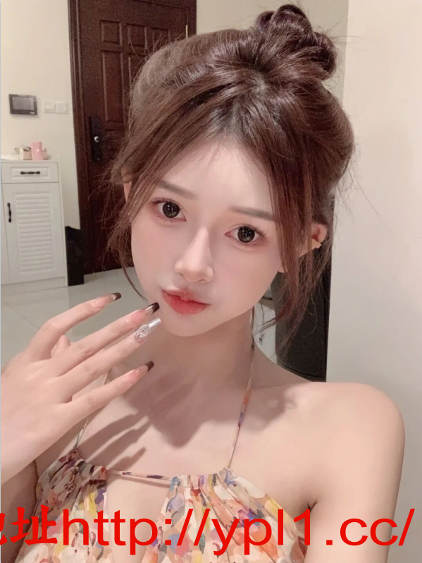 极品水嫩邻家妹妹兼职