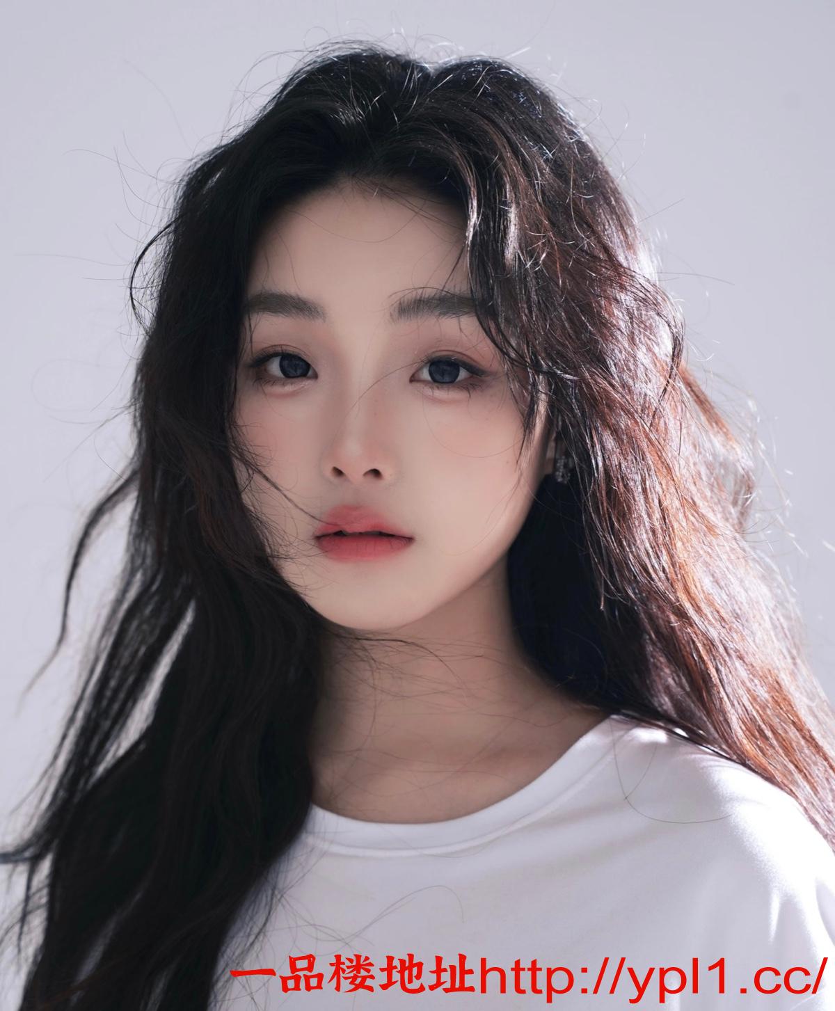 性感大胸妹子