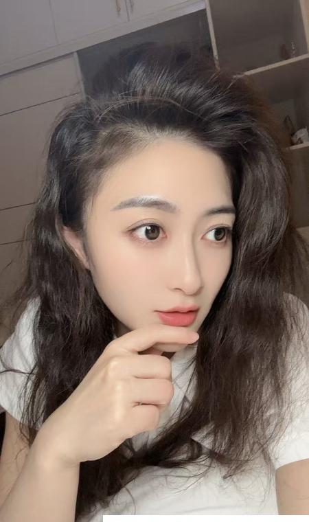 00后极品御姐