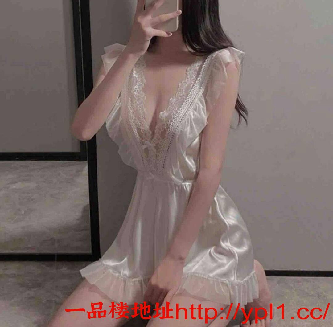 北京刚下海黑丝嫩妹娇嫩多汁