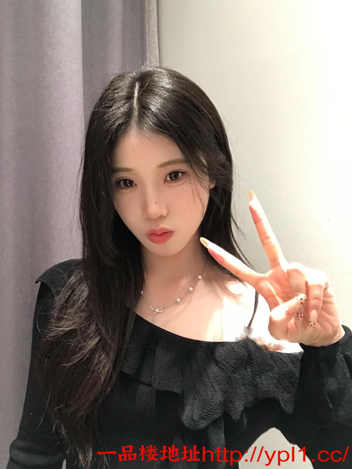 兼职性感小嫩妹