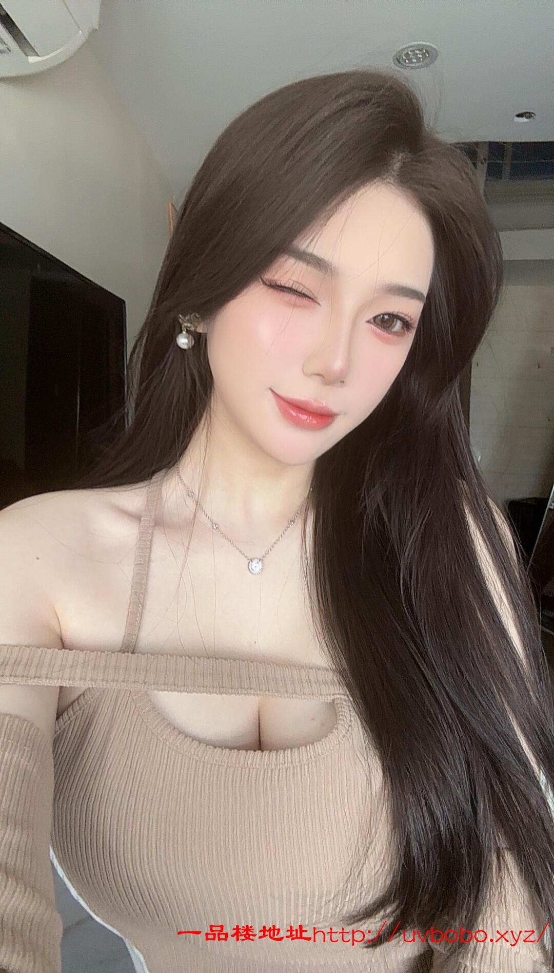 性感美女小妹