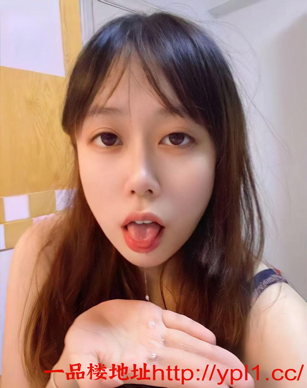 纯欲粉嫩骚妹