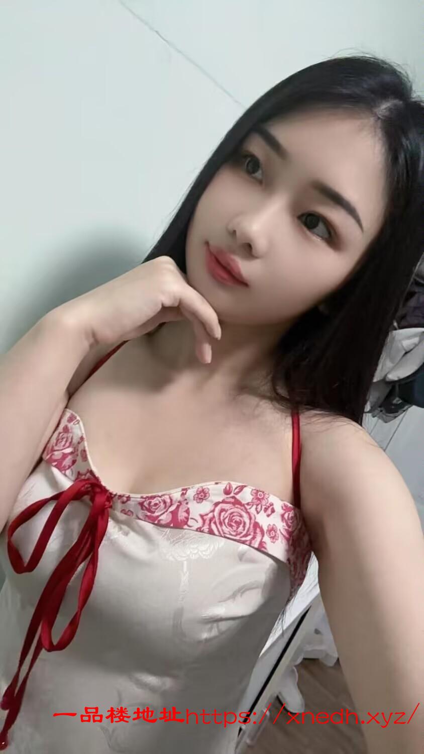 清纯尤物