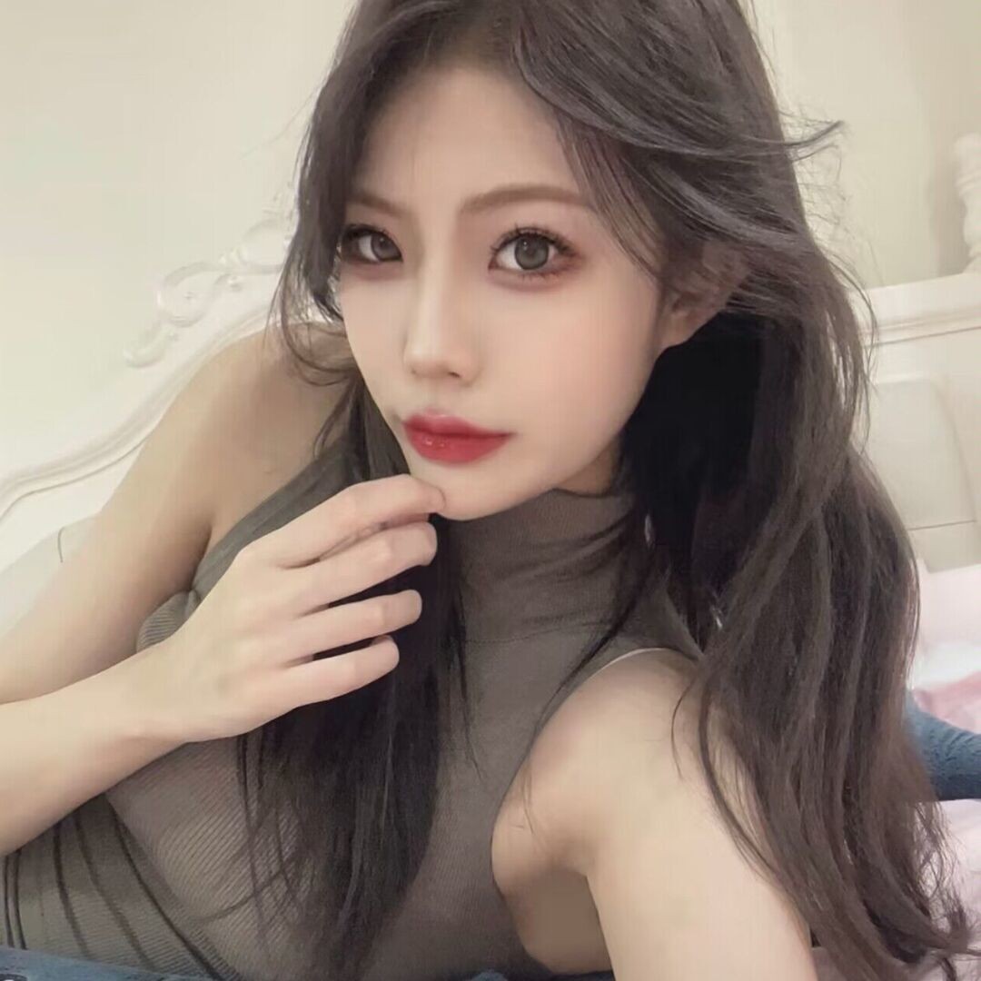 白嫩清纯淑女